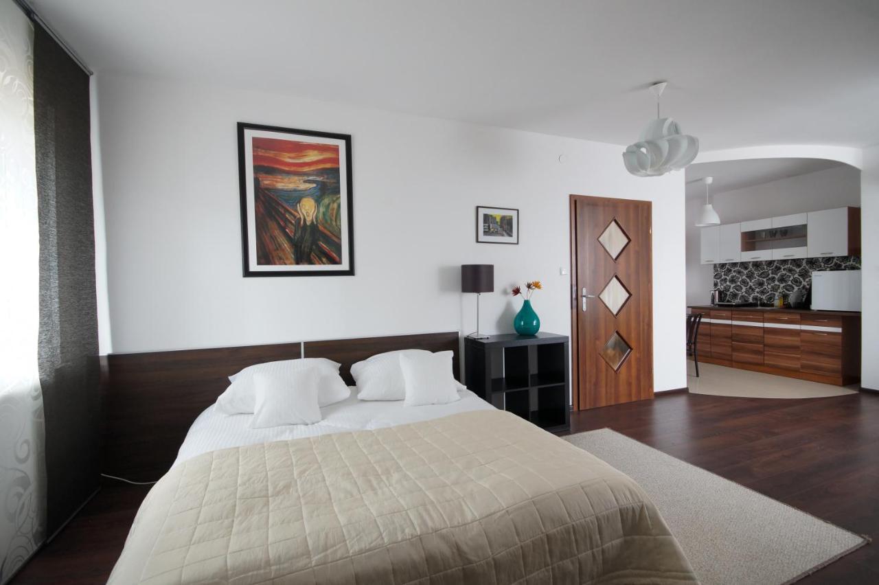 Koral Hotel Chłapowo Bagian luar foto