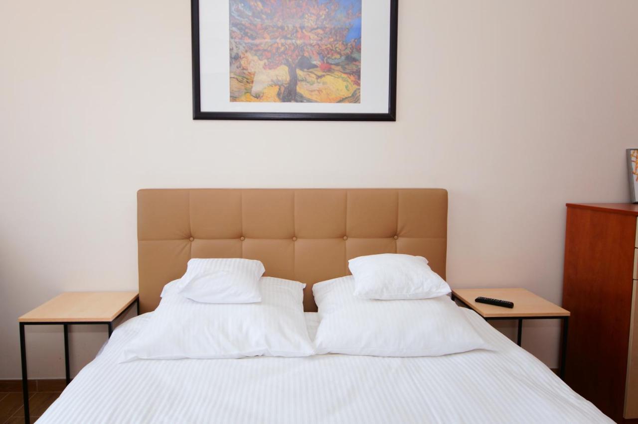 Koral Hotel Chłapowo Bagian luar foto