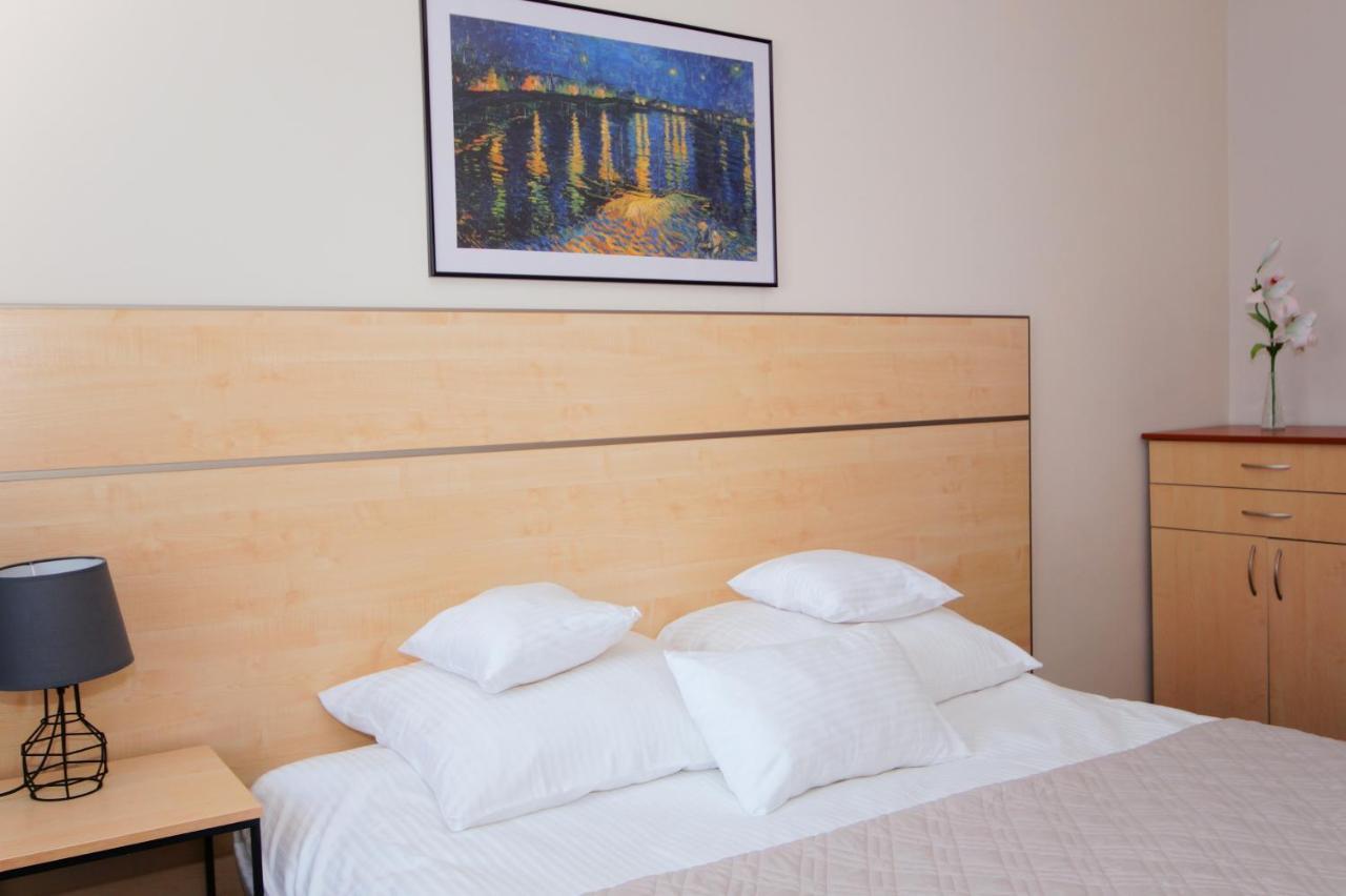 Koral Hotel Chłapowo Bagian luar foto